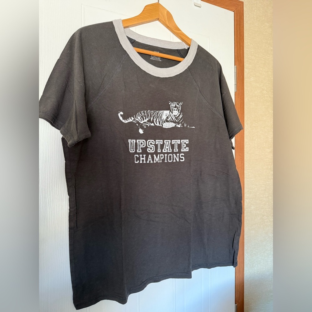 Aerie distressed tshirt